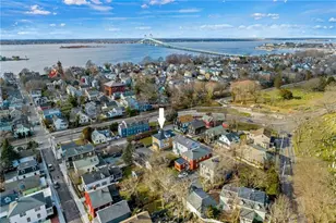 10 Braman St, Newport, RI 02840 - Photo 15