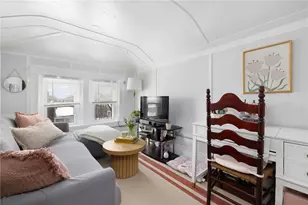 10 Braman St, Newport, RI 02840 - Photo 3