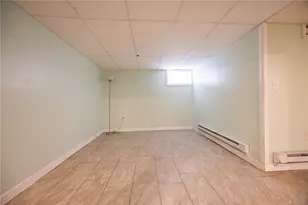 30 Edgemere Ave, Providence, RI 02909 - Photo 27