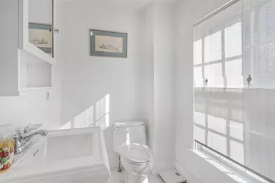 100 Coggeshall Avenue, Newport, RI 02840 - Photo 29