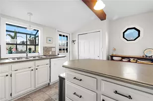 151 Ives Rd, Warwick, RI 02818 - Photo 19