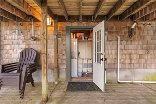 151 Ives Rd, Warwick, RI 02818 - Photo 33