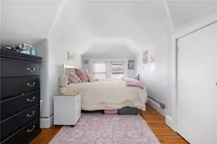 10 Braman St, Newport, RI 02840 - Photo 7