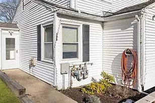 20 Bradley Terrace, Portsmouth, RI 02871 - Photo 5