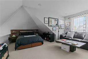 21 Slocum St, Newport, RI 02840 - Photo 25