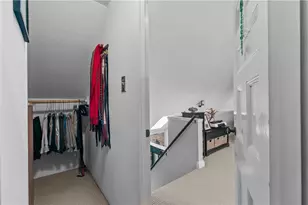 21 Slocum St, Newport, RI 02840 - Photo 29