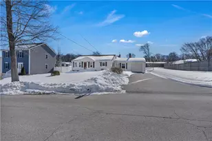 137 Colonial Ave, Cumberland, RI 02864 - Photo 27