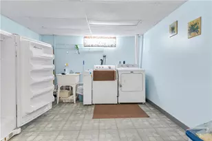 137 Colonial Ave, Cumberland, RI 02864 - Photo 19