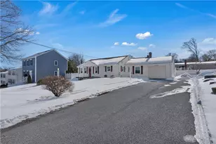 137 Colonial Ave, Cumberland, RI 02864 - Photo 23