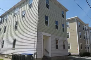 24 Jones St, Providence, RI 02903 - Photo 19