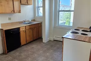 24 Jones St, Providence, RI 02903 - Photo 27
