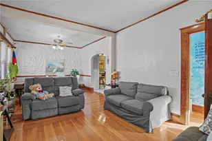 4 Priscilla Ave, Providence, RI 02909 - Photo 7