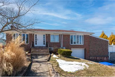 928 Admiral Street, Providence, RI 02904 - Photo 41