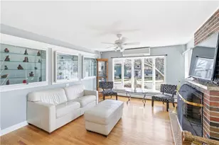 928 Admiral St, Providence, RI 02904 - Photo 3