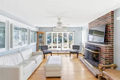 928 Admiral Street, Providence, RI 02904 - Photo 3