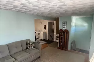 33 Kent St, Cumberland, RI 02864 - Photo 3