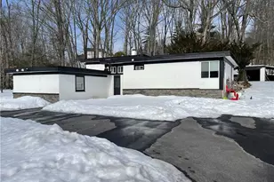 35 Fenwood Ave, Smithfield, RI 02917 - Photo 1