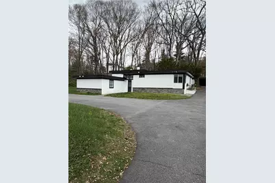 35 Fenwood Avenue, Smithfield, RI 02917 - Photo 1