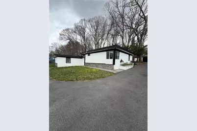 35 Fenwood Avenue, Smithfield, RI 02917 - Photo 3