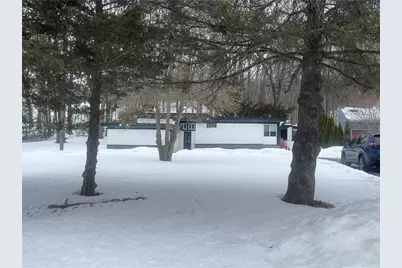 35 Fenwood Avenue, Smithfield, RI 02917 - Photo 3