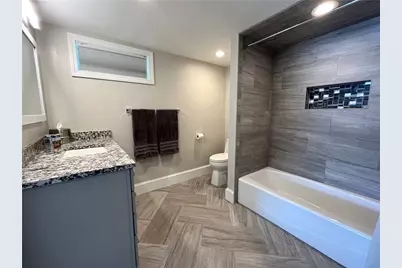 83 Eustis Avenue, Newport, RI 02840 - Photo 19