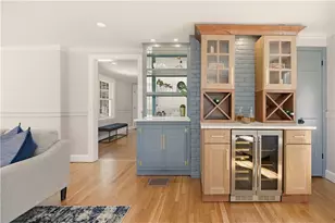 26 Tiffany Cir, Barrington, RI 02806 - Photo 23