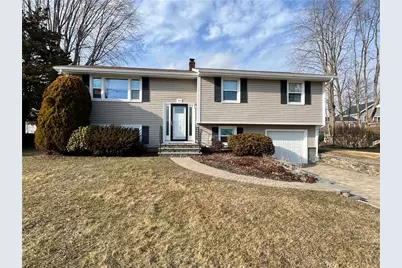 35 Namquid Drive, Middletown, RI 02842 - Photo 1