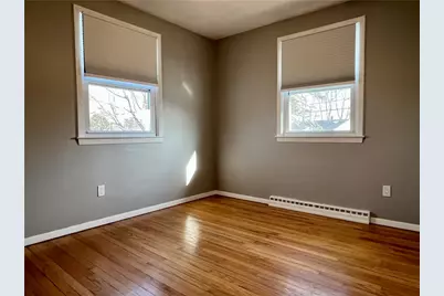 35 Namquid Drive, Middletown, RI 02842 - Photo 13