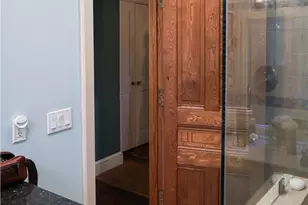 6 Howe Ave, Newport, RI 02840 - Photo 21