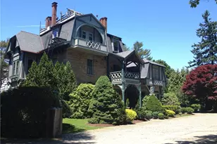 6 Howe Ave, Newport, RI 02840 - Photo 1