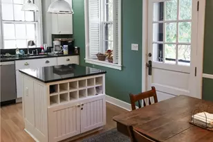 6 Howe Ave, Newport, RI 02840 - Photo 13