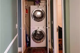 6 Howe Ave, Newport, RI 02840 - Photo 19