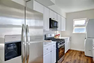 68 Division St, Lincoln, RI 02838 - Photo 9