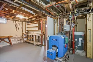 23 Livingston Pl, Middletown, RI 02842 - Photo 41