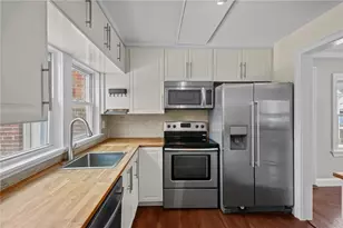 23 Livingston Pl, Middletown, RI 02842 - Photo 17