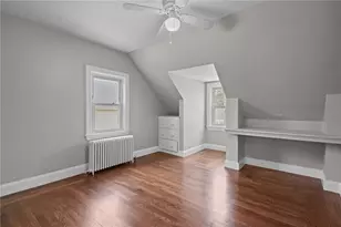 23 Livingston Pl, Middletown, RI 02842 - Photo 35