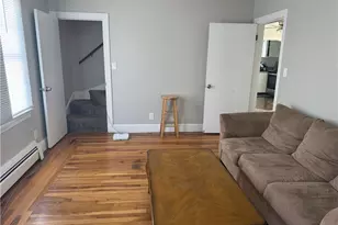 39 Hillview Ave, Providence, RI 02908 - Photo 5