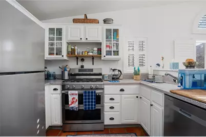 115 Cardinal Drive, North Kingstown, RI 02852 - Photo 9