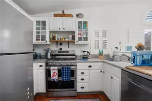 115 Cardinal Dr, North Kingstown, RI 02852 - Photo 9