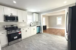 1002 Charles St, North Providence, RI 02904 - Photo 23