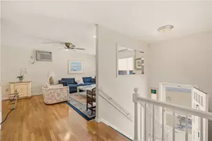 54 Othmar St, Narragansett, RI 02882 - Photo 3