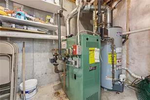 500 Greenwich Ave, West Warwick, RI 02893 - Photo 29