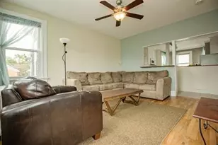 15 Webster St, Newport, RI 02840 - Photo 9