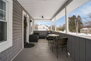 78 Gervais St, Coventry, RI 02816 - Photo 3