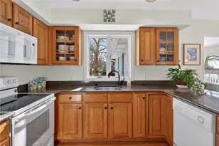 19 Wicklow Rd, Westerly, RI 02891 - Photo 11