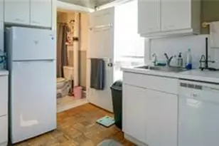 15 Webster St, Newport, RI 02840 - Photo 9