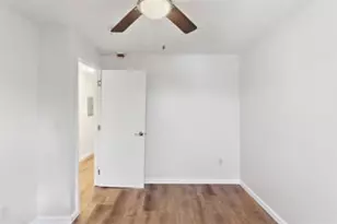 10 Josephine St, Providence, RI 02904 - Photo 9