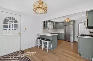 122 Dewey Ave, Pawtucket, RI 02861 - Photo 13