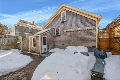 25 Peckham Avenue, Newport, RI 02840 - Photo 37