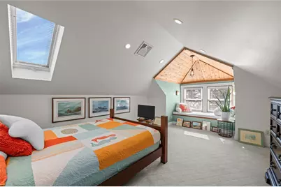 25 Peckham Avenue, Newport, RI 02840 - Photo 31